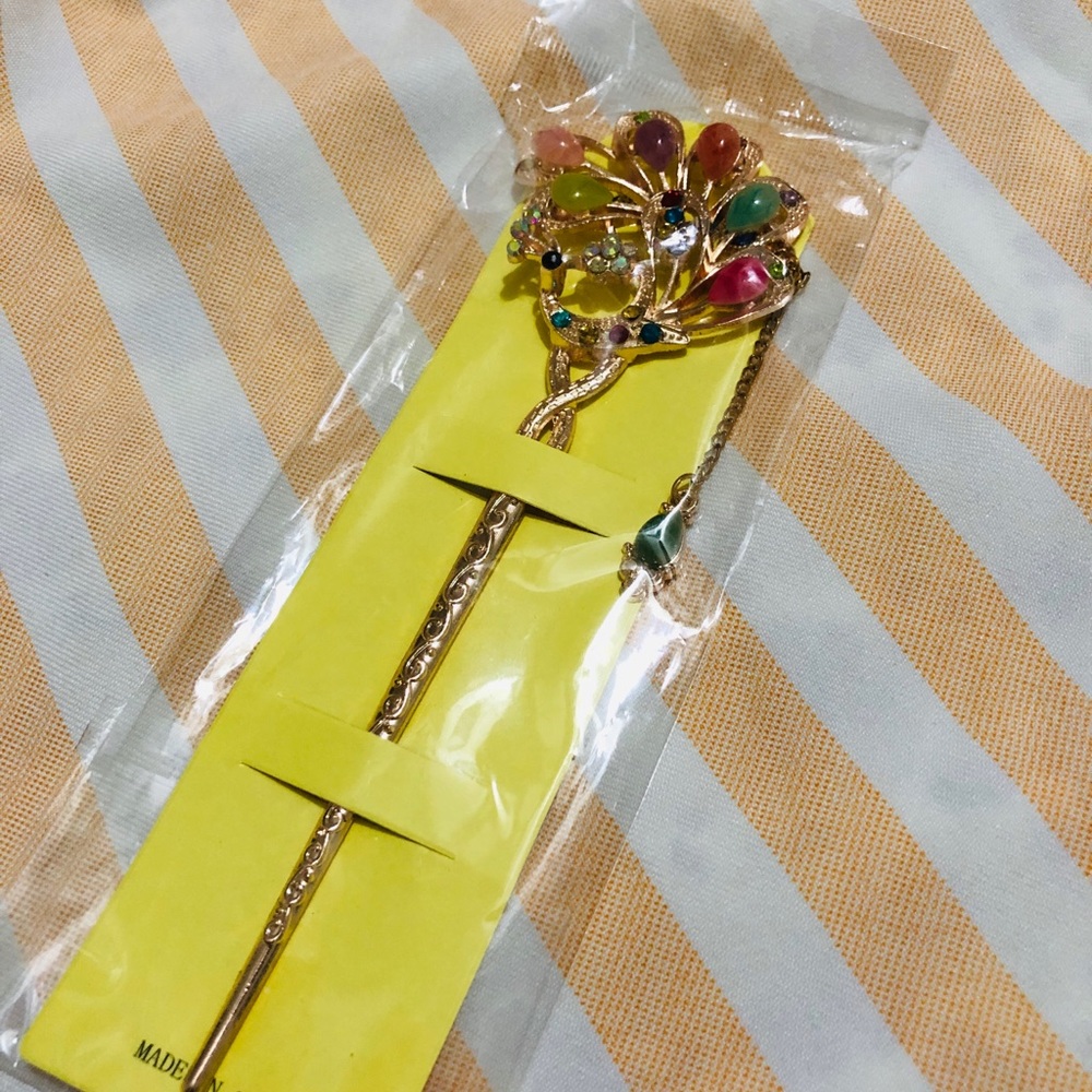 Raimbow hat/hair pin